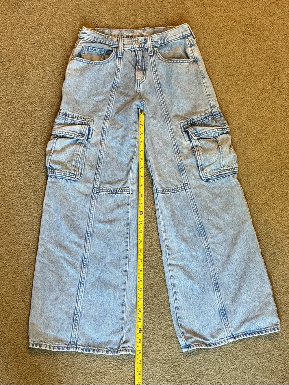 Old Navy Girls Wide Leg Light Blue Denim Jeans Size 14 Pants With Cargo Pockets